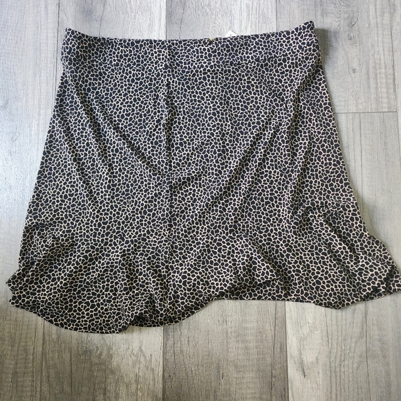 MICHAEL KORS Metallic Leopard Print Stretchy Skirt Size Large NWT - Picture 6 of 8